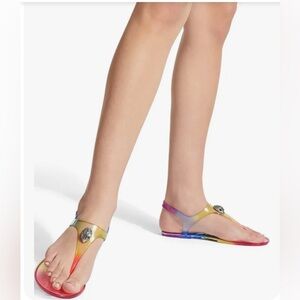 💚 Kurt Geiger London Mini Maddison Sandals. Youth size 2